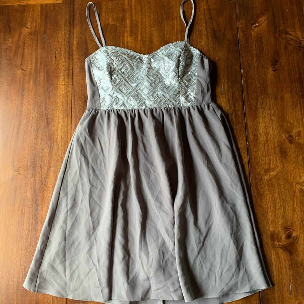 🐙H&M Spaghetti Strap Dress